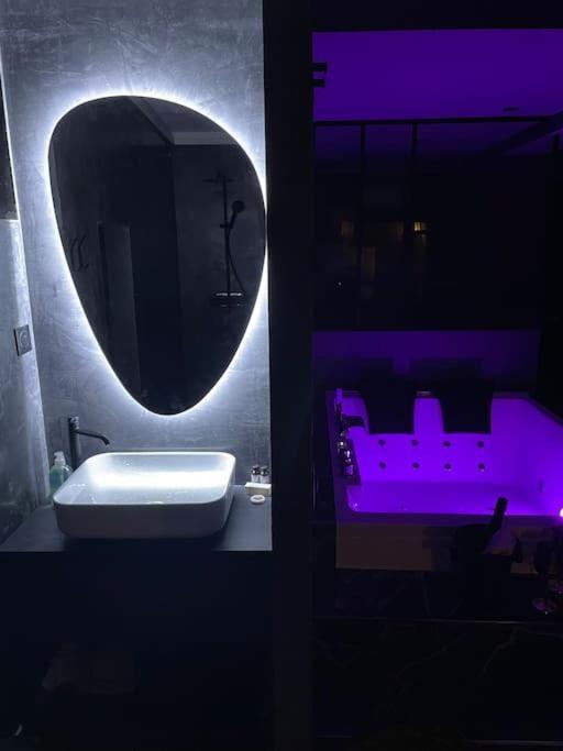 Le Cocon Des Granges - Suite Sauna Jaccuzi Spa Bonnieres-sur-Seine Exteriér fotografie